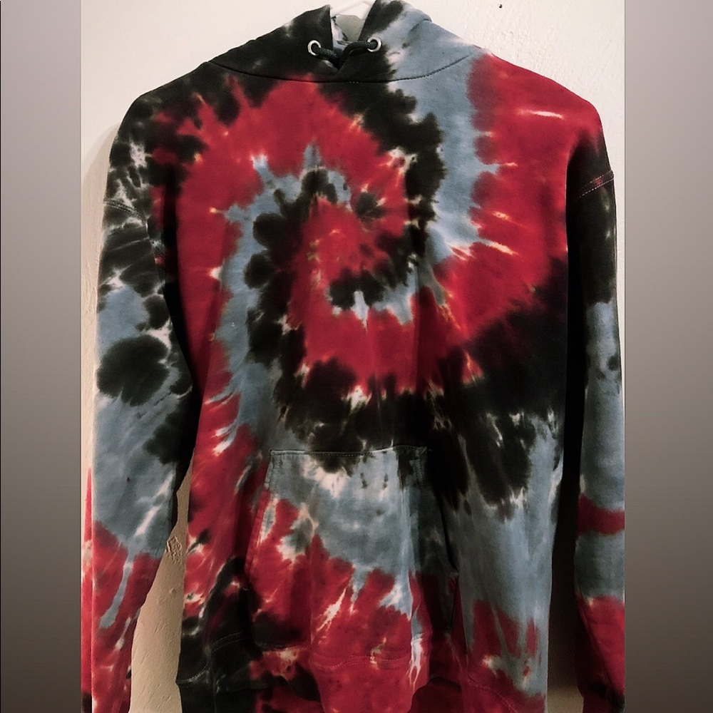 tie dye hoodie